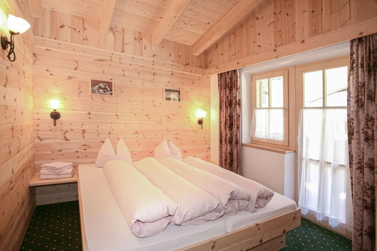Hotel Silbertal - Almhuetten Solden Holiday home